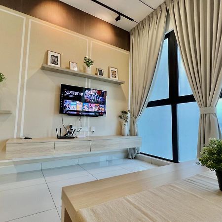 Royale Cottage Midvalley Netflix Pools 4 Pax Johor Bahru Exterior foto